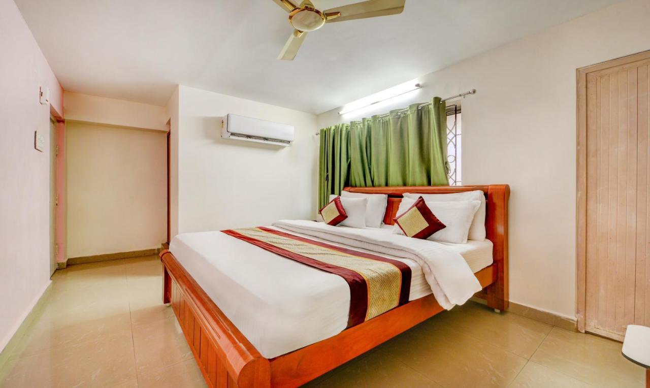 Hotel Salbala - Near Airport チェンナイ エクステリア 写真